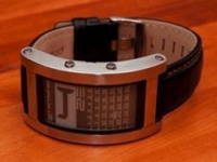 Phosphor предлагает необычные часы E Ink Digital Hour Clock. Phosphor предлагает необычные часы E Ink Digital Hour Clock.